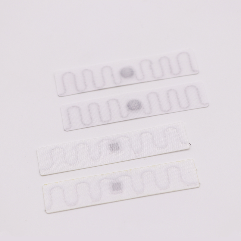 Wholesale Price Long Range ISO18000-6C UHF RFID Tag for Laundry Management